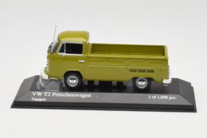 Volkswagen T2 Flatbed Grøn Minichamps 1:43 400053202 Metal