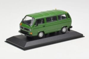 Volkswagen T3 Bus Grøn Minichamps 1:43 400055000 Metal — billede 2 af 4