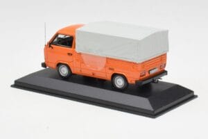 Volkswagen T3 Flatbed Orange Minichamps 1:43 400055200 Metal — billede 3 af 4
