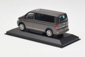 Volkswagen T5 Bus Bronze Metallic Minichamps 1:43 4039378412203 Metal — billede 3 af 4