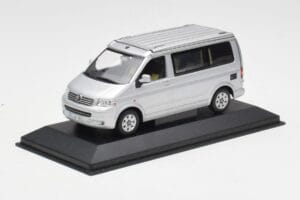 Volkswagen T5 California Sølv Minichamps 1:43 7H8099300GPA7W Metal — billede 2 af 4
