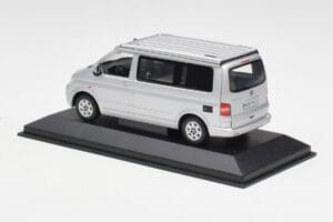 Volkswagen T5 California Sølv Minichamps 1:43 7H8099300GPA7W Metal — billede 3 af 4