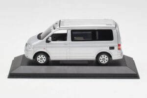 Volkswagen T5 California Sølv Minichamps 1:43 7H8099300GPA7W Metal
