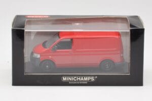 Volkswagen T5 Leveringsbil Rød & Sorte Hjul Minichamps 1:43 400052260-B Metal — billede 4 af 4