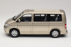 Volkswagen T5 Multivan Beige Metallic Norev 1:18 188602 Metal — billede 3 af 8