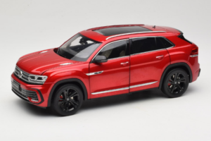 Volkswagen Terramont Rød OEM 1:18 ZVB000002A Metal
