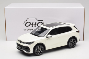 Volkswagen Tiguan R-Line Oryx White Pearl Otto 1:18 OT1219 Resin — billede 6 af 6