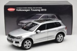 Volkswagen Touareg 7L Silver Metallic Kyosho 1:18 8821CS Metal — billede 8 af 8