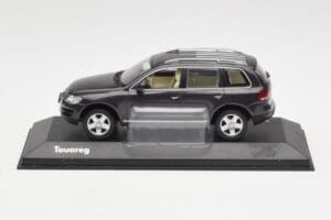 Volkswagen Touareg Grå Minichamps 1:43 TOUAREG001 Metal