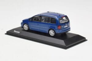 Volkswagen Touran Blå Minichamps 1:43 TOURAN002 Metal — billede 3 af 4
