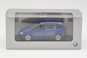 Volkswagen Touran Blå Minichamps 1:43 TOURAN002 Metal — billede 4 af 4