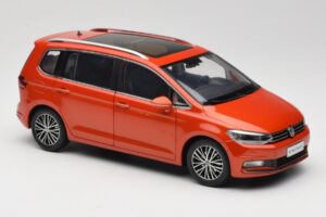 Volkswagen Touran 5T Orange Paudi Model 1:18 ZVE000003ORA Metal — billede 6 af 8