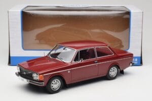 Volvo 142 Mørkerød MCG 1:18 MCG18443 Metal — billede 6 af 6