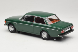 Volvo 142 Grøn MCG 1:18 MCG18005 Metal — billede 5 af 6
