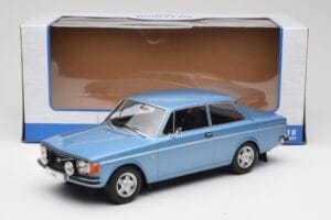Volvo 142 Lyseblå MCG 1:18 MCG18444 Metal — billede 6 af 6