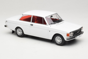 Volvo 142 Hvid MCG 1:18 MCG18445 Metal — billede 4 af 6
