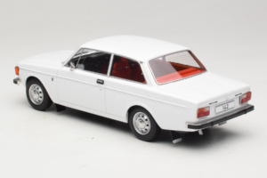Volvo 142 Hvid MCG 1:18 MCG18445 Metal — billede 5 af 6
