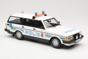 Volvo 240 GL Stationcar Polis Sweden Minichamps 1:18 155171480 Metal — billede 4 af 6