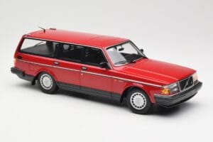 Volvo 240 GL Stationcar Rød Minichamps 1:18 155171411 Metal — billede 4 af 6