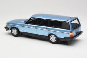 Volvo 240 GL Estate Blue Metallic Minichamps 1:18 155171414 Metal — billede 5 af 6