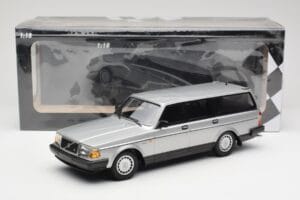Volvo 240 GL Estate Sølv Minichamps 1:18 155171416 Metal — billede 6 af 6