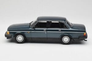 Volvo 240 GL Petrol Metallic Minichamps 1:18 155171407 Metal — billede 3 af 6