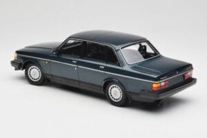 Volvo 240 GL Petrol Metallic Minichamps 1:18 155171407 Metal — billede 5 af 6