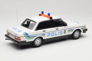 Volvo 240 GL Polis Sweden Minichamps 1:18 155171490 Metal — billede 2 af 6