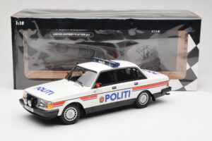 Volvo 240 GL Politi Norway Minichamps 1:18 155171491 Metal — billede 6 af 6