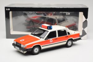 Volvo 740 GL DRK Aschaffenburg Minichamps 1:18 155171790 Metal — billede 6 af 6