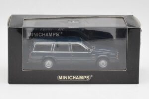 Volvo 740 GL Estate Blågrøn Metallic Minichamps 1:43 943171713 Metal — billede 4 af 4