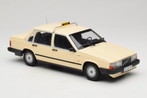 Volvo 740 GL Taxi Tyskland Minichamps 1:18 155171792 Metal — billede 4 af 6