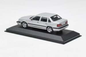 Volvo 850 Sølv Minichamps 1:43 430171402 Metal — billede 3 af 4