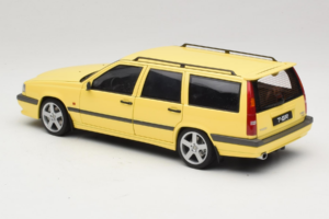 Volvo 850 T-5R Stationcar Cream Yellow AUTOart 1:18 79506 Metal — billede 7 af 8