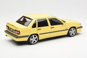 Volvo 850 T-5R Gul AUTOart 1:18 79501 Metal — billede 3 af 8