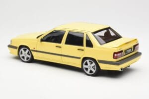Volvo 850 T-5R Gul AUTOart 1:18 79501 Metal — billede 7 af 8