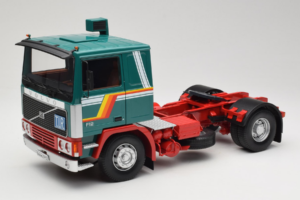 Volvo F1220 Grøn Rød Road Kings 1:18 RK180032 Metal
