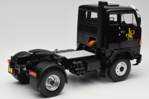 Volvo F88 John Player Special Black MCG 1:18 MCG18217 Metal — billede 3 af 8