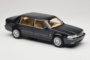 Volvo S90 Royal Blue DNA 1:18 DNA000088 Metal — billede 4 af 6