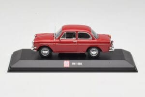 Volkswagen 1500 Ruby Rød Minichamps 1:43 VW001 Metal