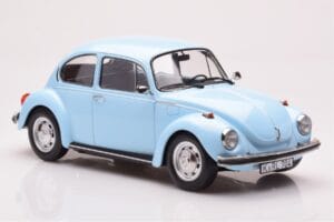 Volkswagen Beetle 1303 Lyseblå Norev 1:18 188532 Metal — billede 4 af 6