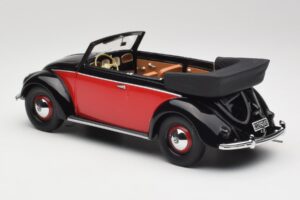 Volkswagen Beetle Cabriolet Sort & Rød Minichamps 1:18 107054132 Resin — billede 5 af 6