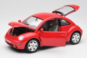 Volkswagen New Beetle Rød Bburago 1:18 8185108 Metal — billede 2 af 8