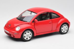 Volkswagen New Beetle Rød Bburago 1:18 8185108 Metal