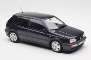 Volkswagen Golf Mk3 VR6 Lilla Metallic Norev 1:18 188417 Metal — billede 7 af 8