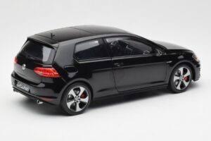 Volkswagen Golf Mk7 GTI Sort Norev 1:18 188550 Metal — billede 3 af 8