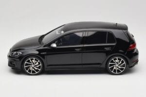 Volkswagen Golf R Mk7 Deep Black Otto 1:18 OT417 Resin — billede 3 af 6