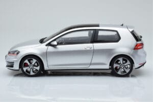 Volkswagen Golf GTI Mk7 Reflex Sølv Norev 1:18 188551 Metal — billede 4 af 8