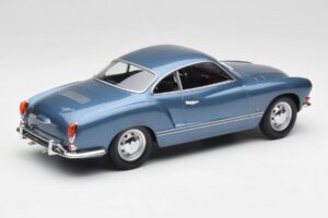 Volkswagen Karmann Ghia Coupe Neptune Blå Minichamps 1:18 155054022 Metal — billede 2 af 6