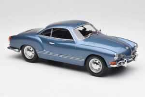 Volkswagen Karmann Ghia Coupe Neptune Blå Minichamps 1:18 155054022 Metal — billede 4 af 6